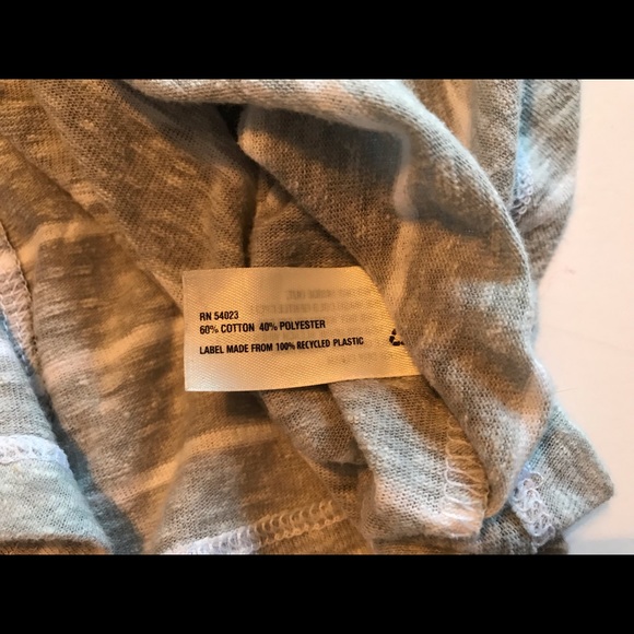 GAP baseball top gray/white - Picture 3 of 4